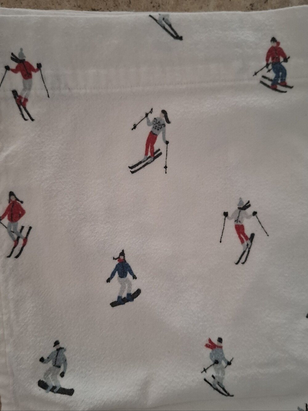 Eddie Bauer Home 100% Cotton Flannel Queen SIZE Flat Sheet Skier Skiing Winter